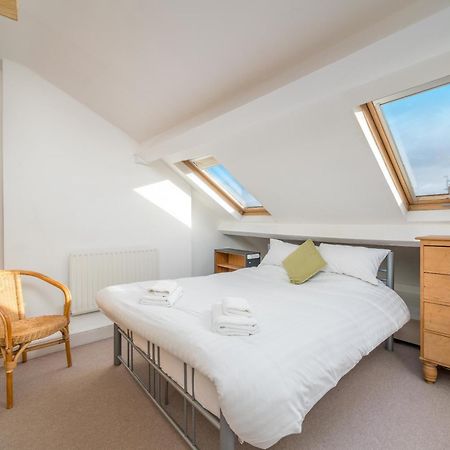 Cozy Maisonette Near Abbey Road London Bagian luar foto