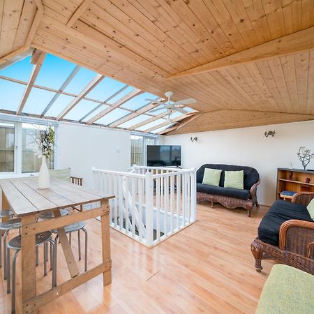 Cozy Maisonette Near Abbey Road London Bagian luar foto