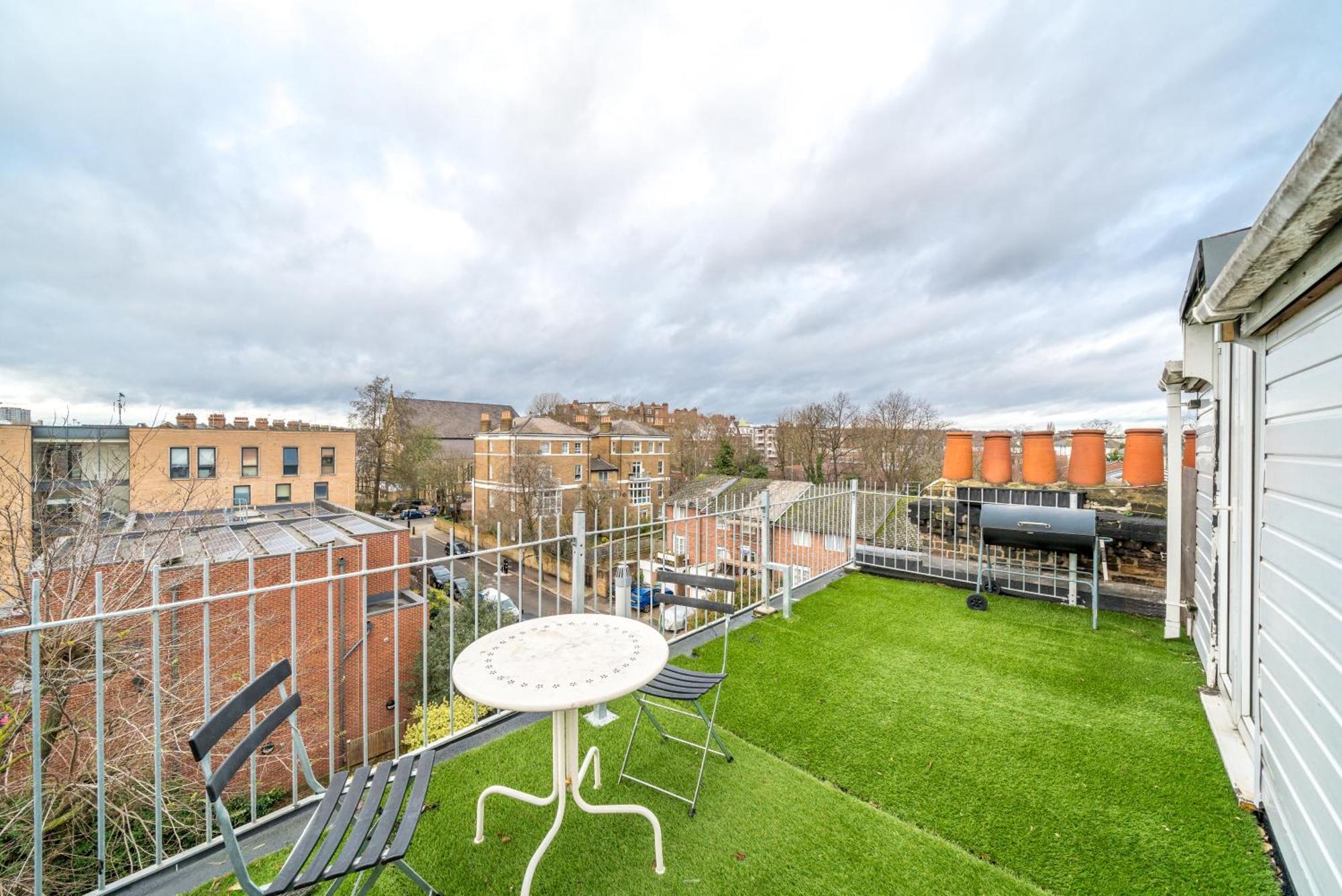 Cozy Maisonette Near Abbey Road London Bagian luar foto